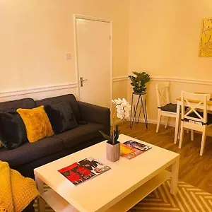 Superb And Comfortable 3bd In Apartment Dagenham